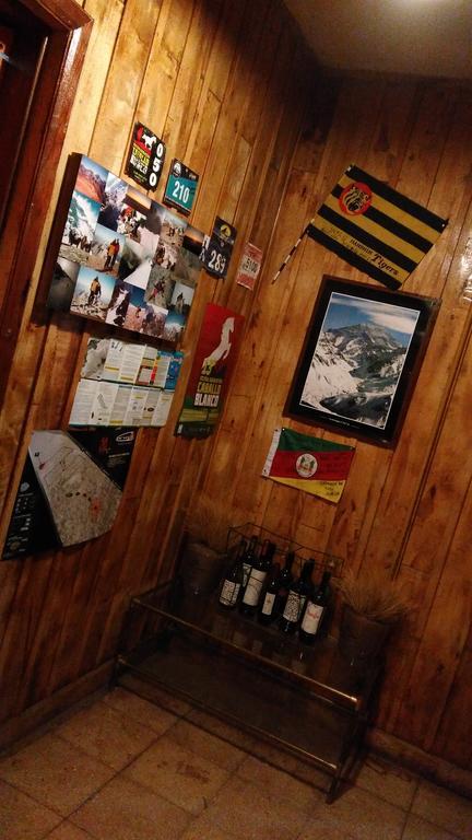 Portezuelo Del Viento - Hostel De Montana ラス・クエバス エクステリア 写真