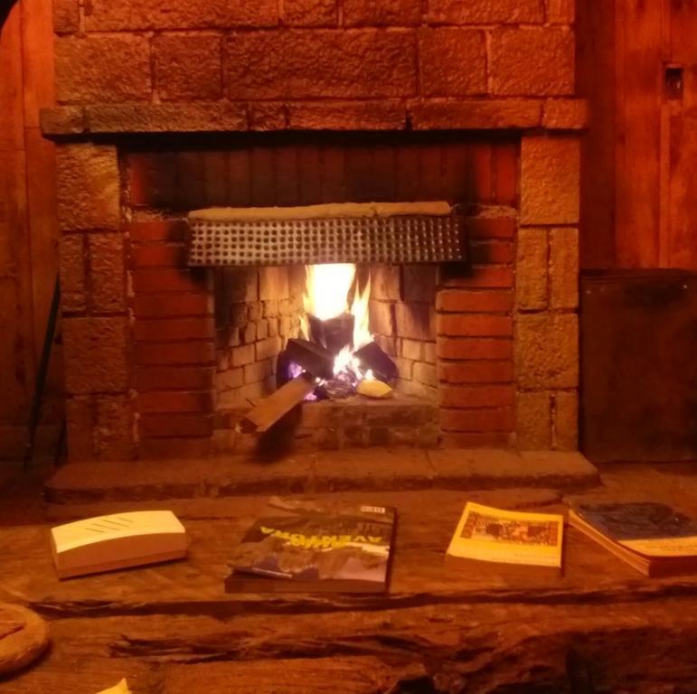 Portezuelo Del Viento - Hostel De Montana ラス・クエバス エクステリア 写真